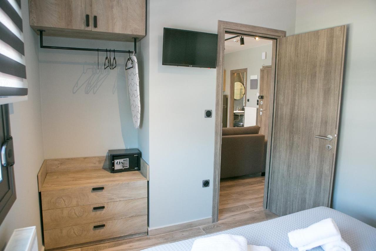 Sts Eight 7 New Luxury Apartment Thessaloniki Exterior photo